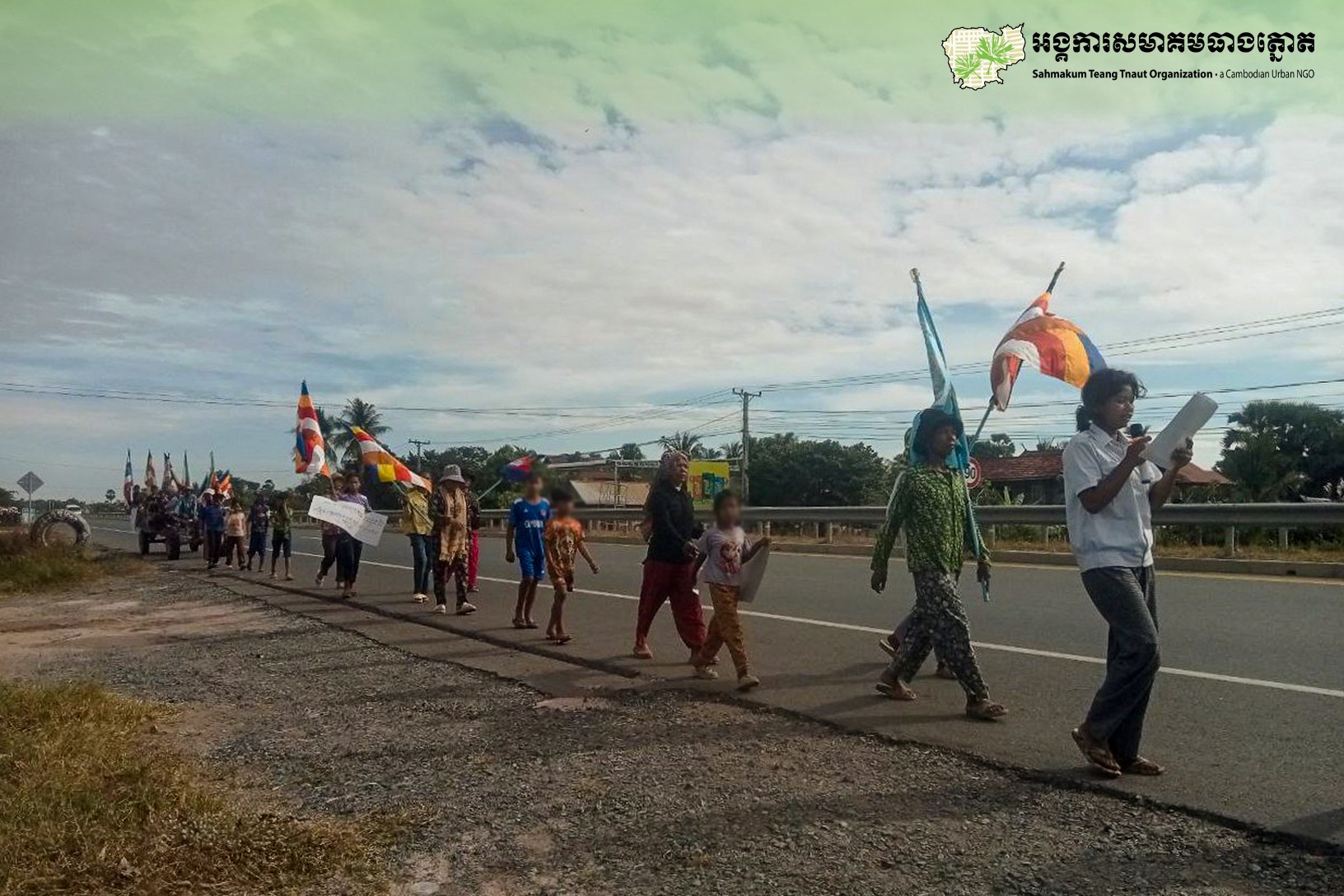 សកម្មភាពដើរដង្ហែលក្បួន នៃសហគមន៍ឡពាង កំពង់ឆ្នាំង